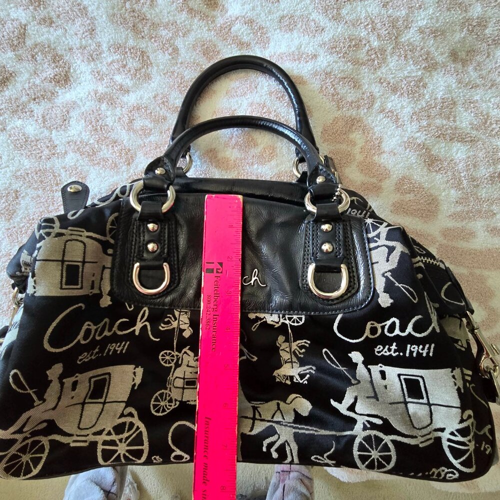 Coach Black and Cream Signature Satchel. - Picture 9 of 9